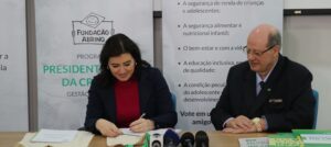 Fundação Abrinq recebe Simone Tebet para assinatura do termo de compromisso com a infância e adolescência