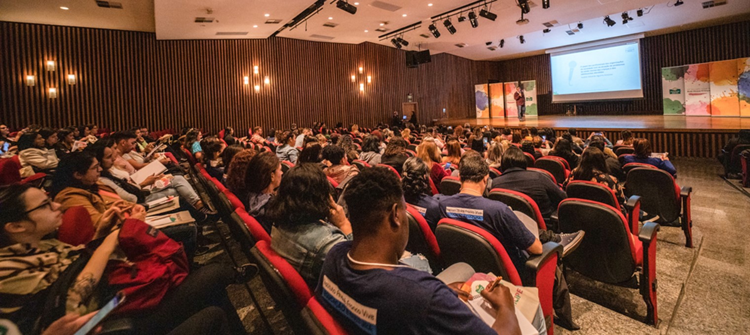 noticia-encontro Fundação Abrinq reúne organizações da sociedade civil em encontro na cidade de São Paulo – SP