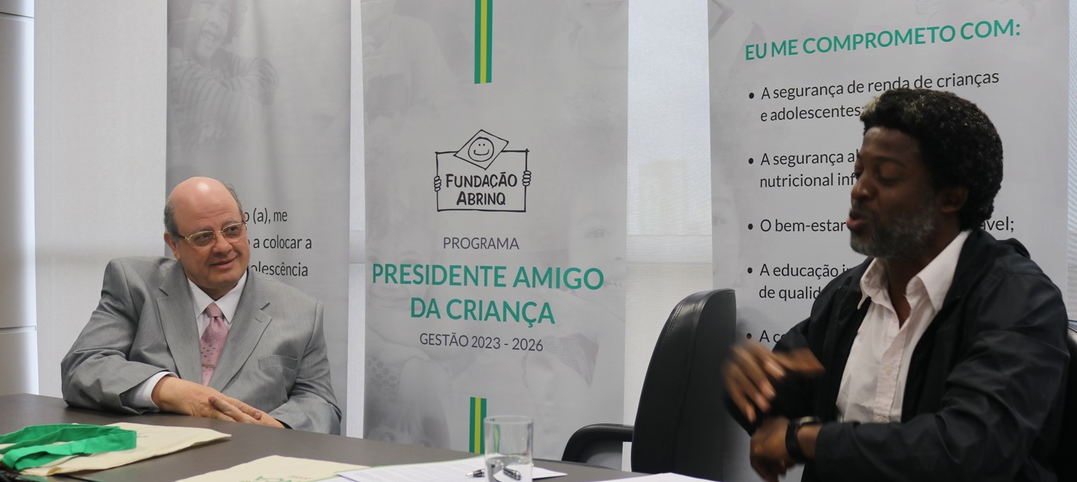 noticia-pericles-2 Leonardo Péricles se compromete com a infância e adolescência em cerimônia na Fundação Abrinq