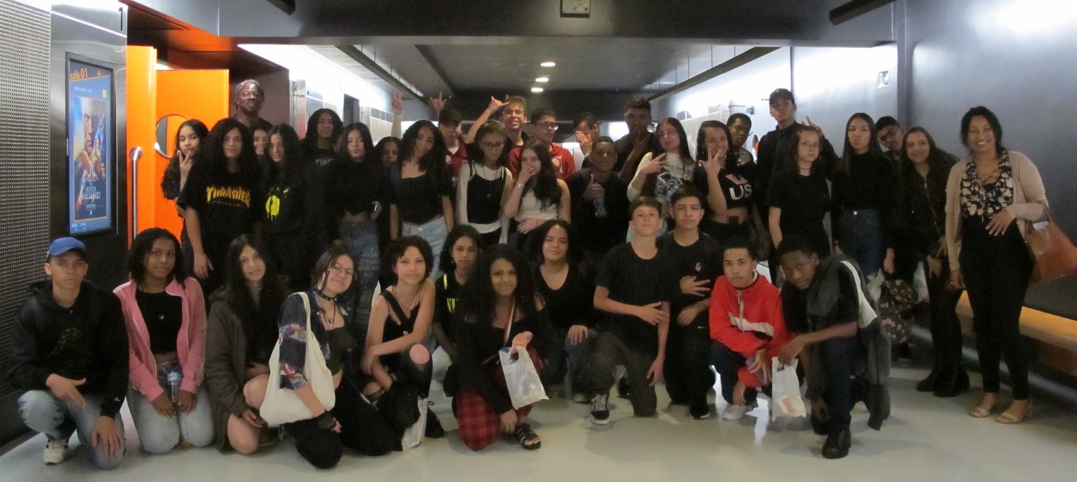 noticia-saidas-culturais Para se prepararem para o ensino médio, estudantes participam de saídas culturais com a ajuda da Fundação Abrinq