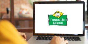 Organizações sociais se reúnem mensalmente com Fundação Abrinq para trocar experiências