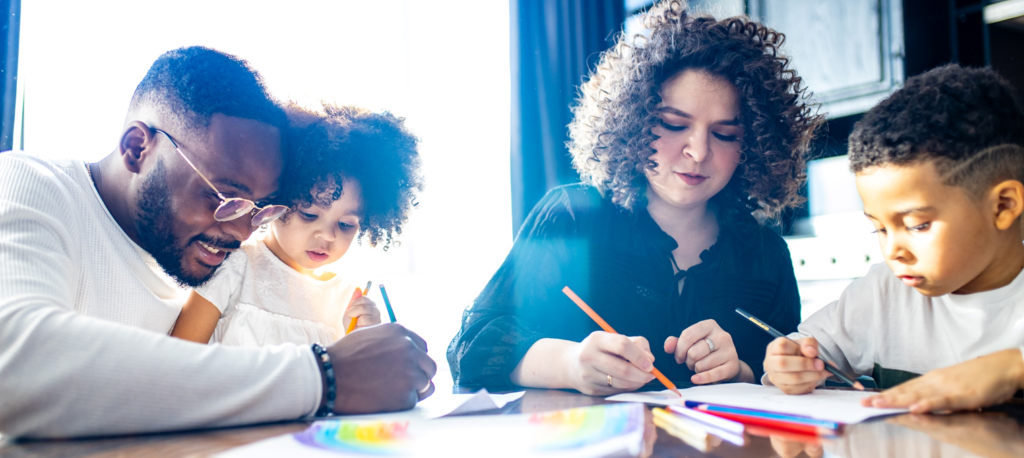 Saiba por que a família e a escola são importantes aliadas para o desenvolvimento das crianças